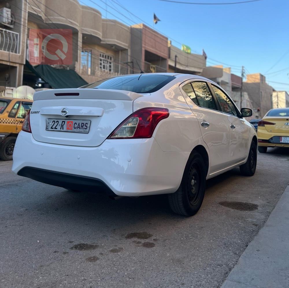 نيسان صني